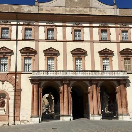Il Campanone - Sassuolo Centro - Parcheggio Auto Coperto Apartment Exterior photo