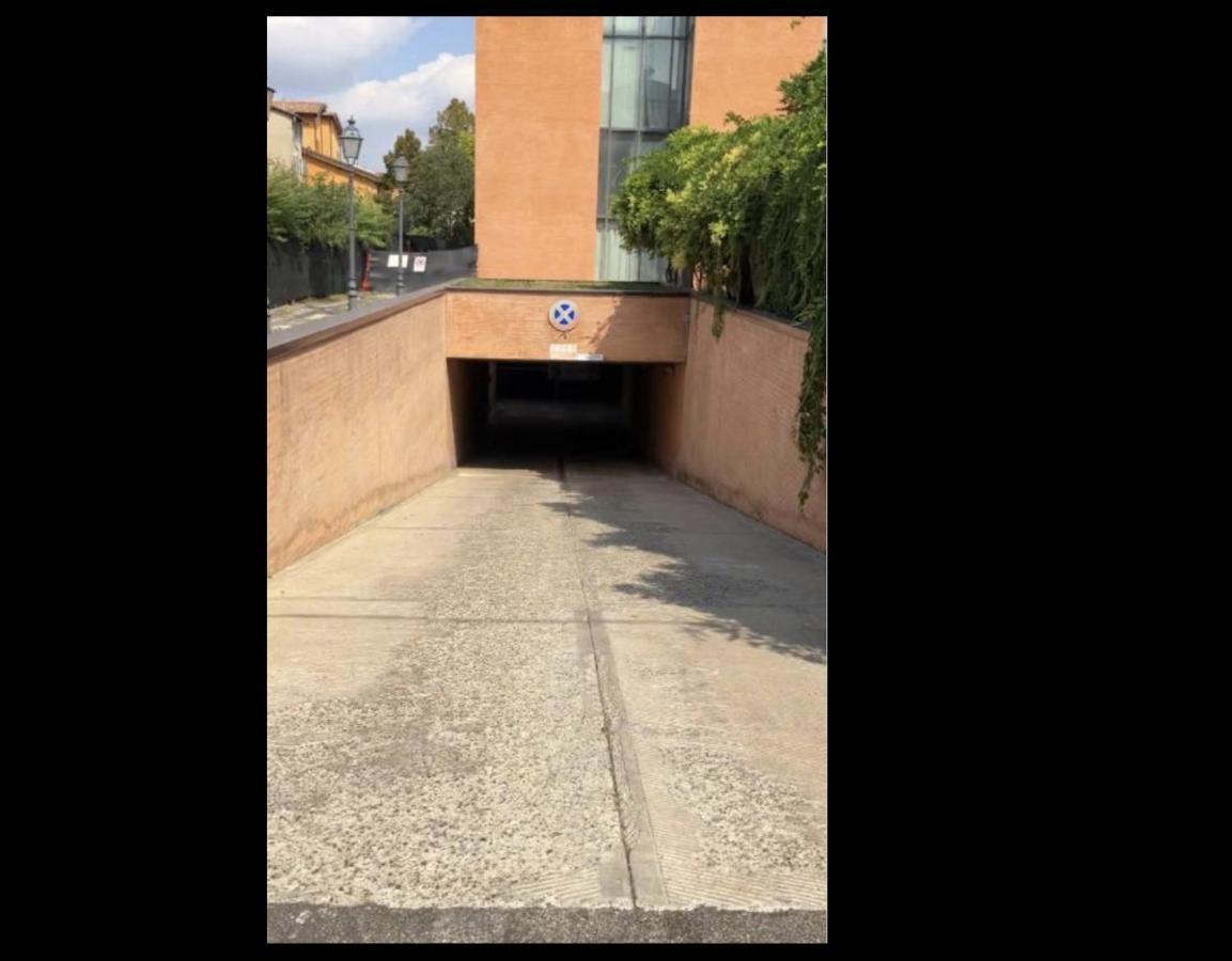 Il Campanone - Centro - Parcheggio Auto Coperto